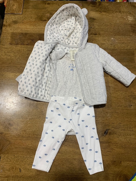 Carters Other - Boys outfit 6 month